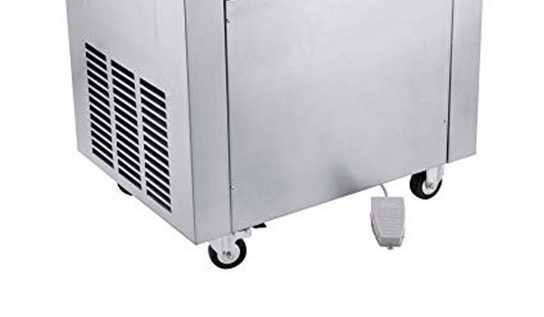Rodinhas máquina de sorvete na chapa
